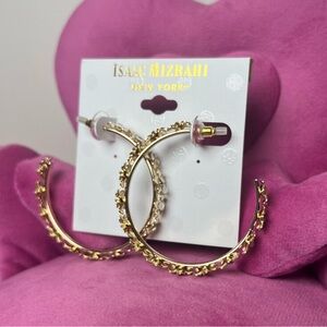 NEW Isaac Mizrahi Gold Tone Flower Hoops ❤️✨